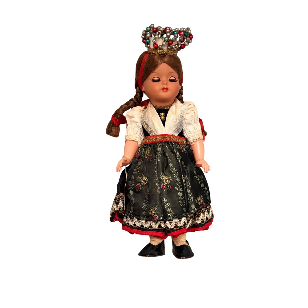 Vintage Qualitats Trachten-Puppen German Doll Traditional Folk Dirndl Costume